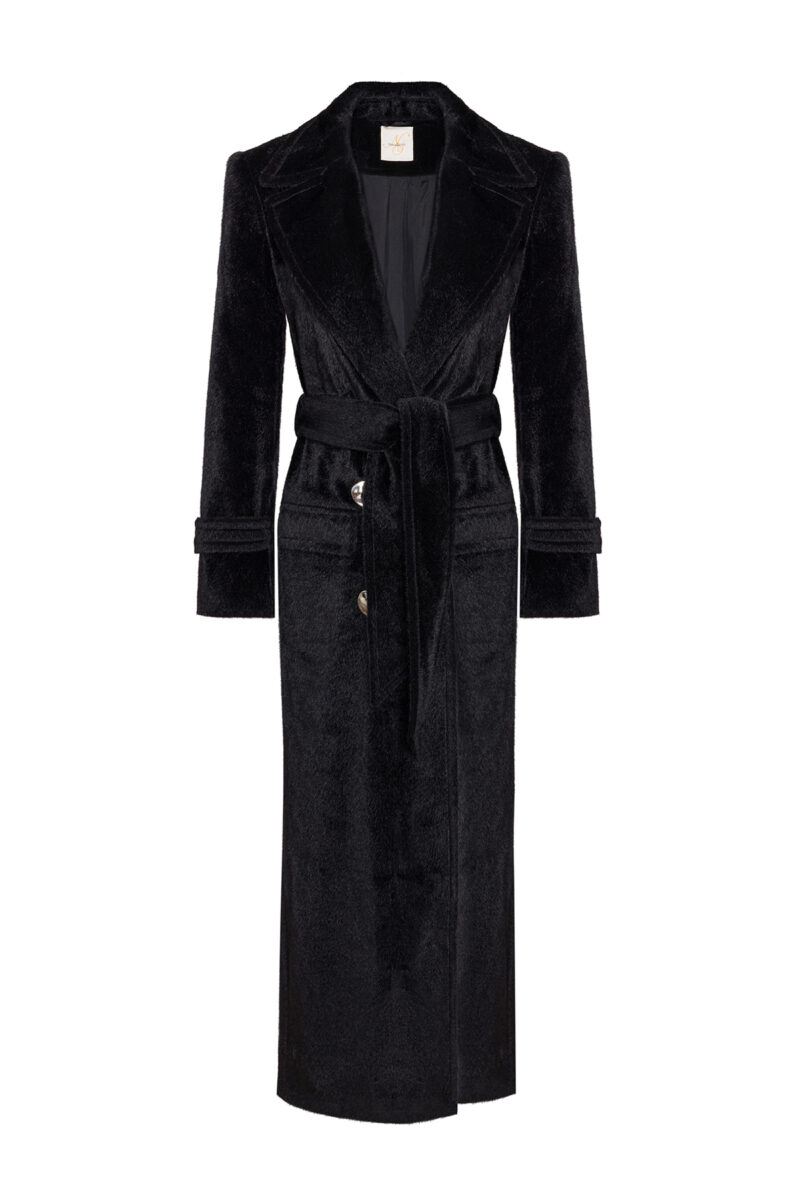 black short-hair fur coat with a tailored fit